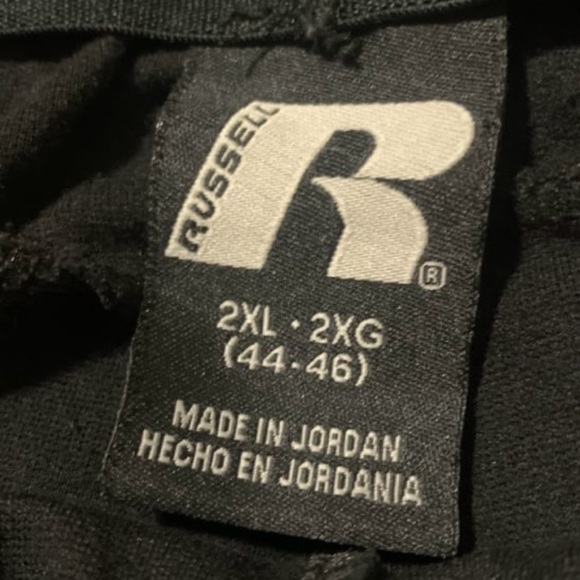 Russell Athletic” Men’s Black Color. Material: Knit. Size: XXLarge - Picture 7 of 7